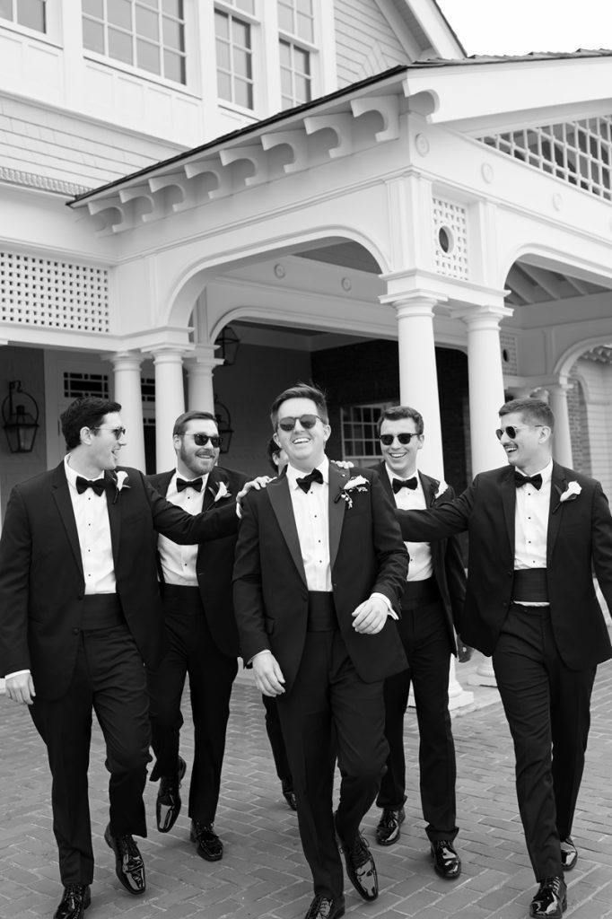 candid wedding photographs