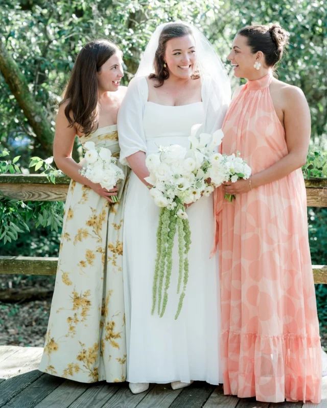 🍂✨ Still here — just deep in my busy fall wedding season!  I’ve just been photographing incredible weddings every weekend and editing my heart out during the week to deliver full galleries to my amazing couples ✨

Couple: @gracelassiter @cheesy_tom 
Photographer: @LeighHaywardPhotography
Venue @pawleyspelican
Planner: @Taracrammerevents
Caterer: @duvalleventschs
Florist: @MsMarysCreativeDesign 
Cake: @myiecakes 
Band: @SwinginRichards
#WeddingPhotographer #FallCHSWeddings #CharlestonWeddingSeason #LoveStories #WeddingPhotography #PhotographerLife #EditingSeason #BrideAndGroom #JustMarried #WeddingInspiration #FallWeddingPhotos #BehindTheLens #WeddingPhotographerLife #BusySeason