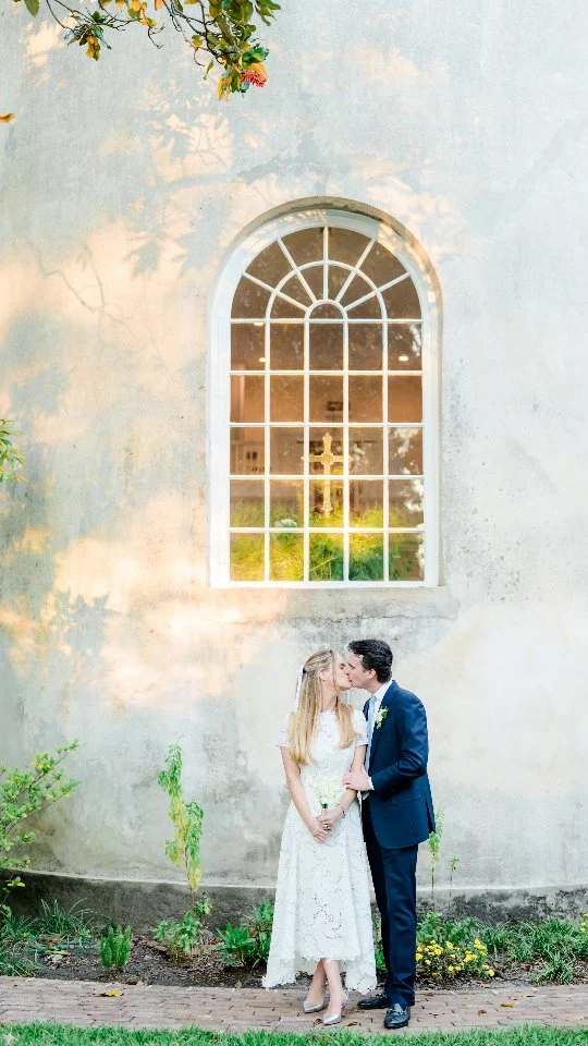The perfect intimate wedding surrounded by the love of family, good music, and exquisite food! Congratulations on your marriage Ashby & Nick!! 🕊
#zerogeorgewedding #smallweddingvibes #gardenpartyflorals #intimatecharlestonwedding